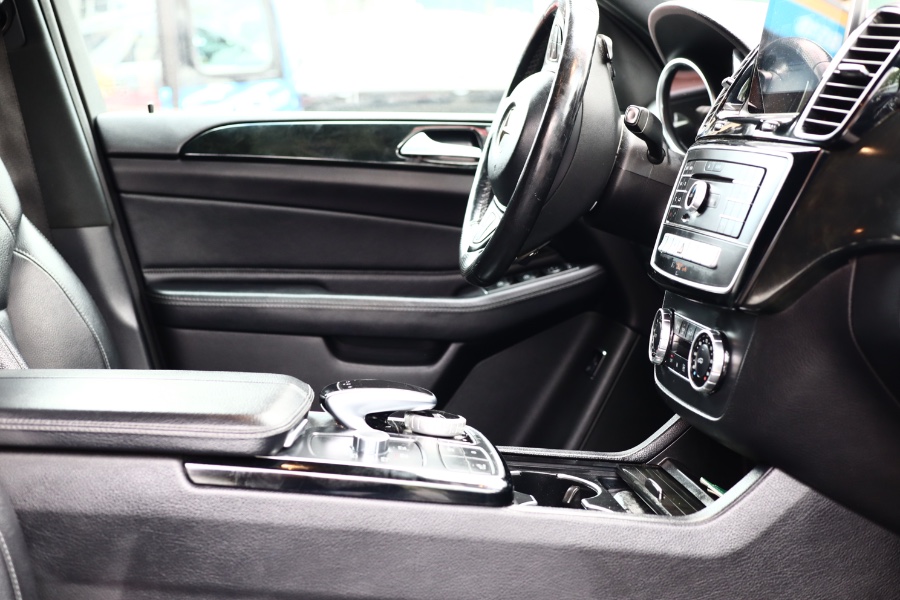 2016 Mercedes-Benz GLE 4MATIC 4dr GLE 350, available for sale in Jamaica, New York | Hillside Auto Mall Inc.. Jamaica, New York 2016 Mercedes-Benz GLE 4MATIC 4dr GLE 350, available for sale in Jamaica, New York | Hillside Auto Mall Inc.. Jamaica, New York