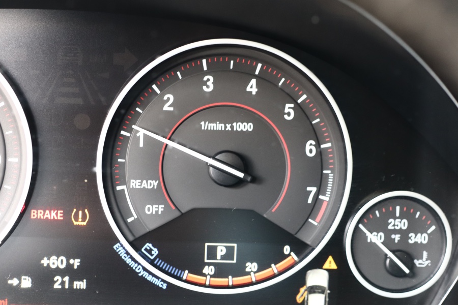 2018 BMW 3 Series 330i xDrive Sedan South Africa, available for sale in Jamaica, New York | Hillside Auto Mall Inc.. Jamaica, New York 2018 BMW 3 Series 330i xDrive Sedan South Africa, available for sale in Jamaica, New York | Hillside Auto Mall Inc.. Jamaica, New York
