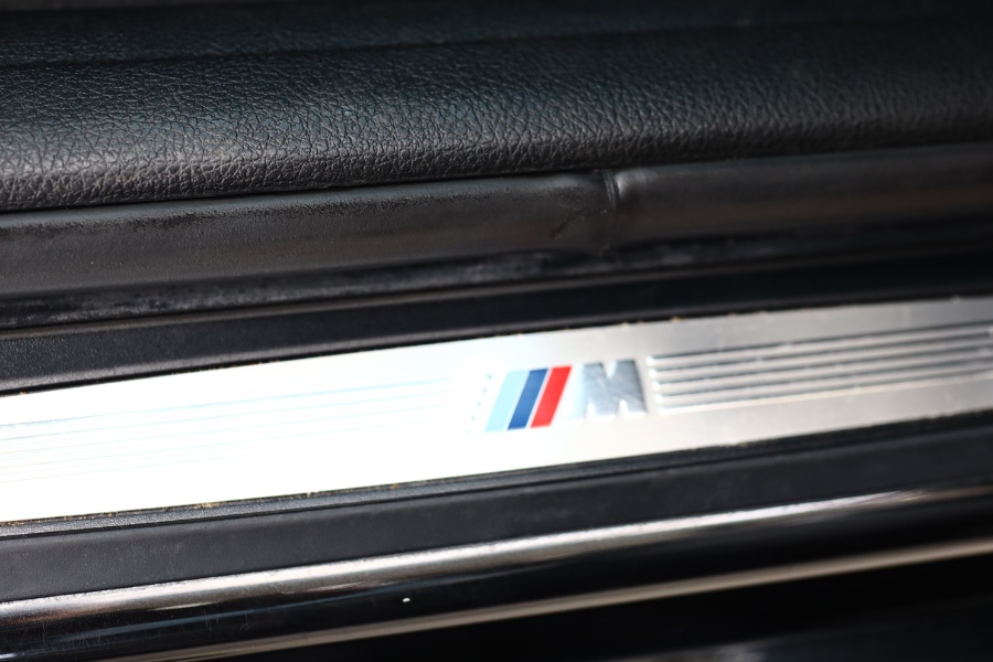 2018 BMW 3 Series 330i xDrive Sedan South Africa, available for sale in Jamaica, New York | Hillside Auto Mall Inc.. Jamaica, New York 2018 BMW 3 Series 330i xDrive Sedan South Africa, available for sale in Jamaica, New York | Hillside Auto Mall Inc.. Jamaica, New York