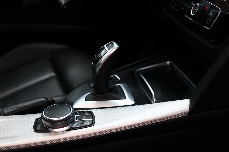2018 BMW 3 Series 330i xDrive Sedan South Africa, available for sale in Jamaica, New York | Hillside Auto Mall Inc.. Jamaica, New York 2018 BMW 3 Series 330i xDrive Sedan South Africa, available for sale in Jamaica, New York | Hillside Auto Mall Inc.. Jamaica, New York
