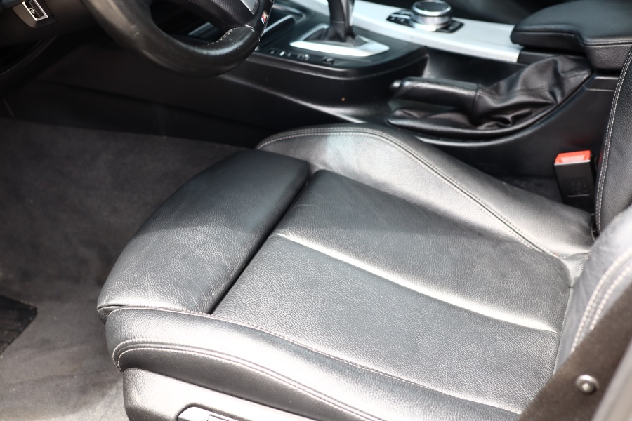 2018 BMW 3 Series 330i xDrive Sedan South Africa, available for sale in Jamaica, New York | Hillside Auto Mall Inc.. Jamaica, New York 2018 BMW 3 Series 330i xDrive Sedan South Africa, available for sale in Jamaica, New York | Hillside Auto Mall Inc.. Jamaica, New York