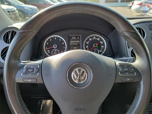 2017 Volkswagen Tiguan Limited 2.0T, available for sale in Stratford, Connecticut | Wiz Leasing Inc. Stratford, Connecticut 2017 Volkswagen Tiguan Limited 2.0T, available for sale in Stratford, Connecticut | Wiz Leasing Inc. Stratford, Connecticut