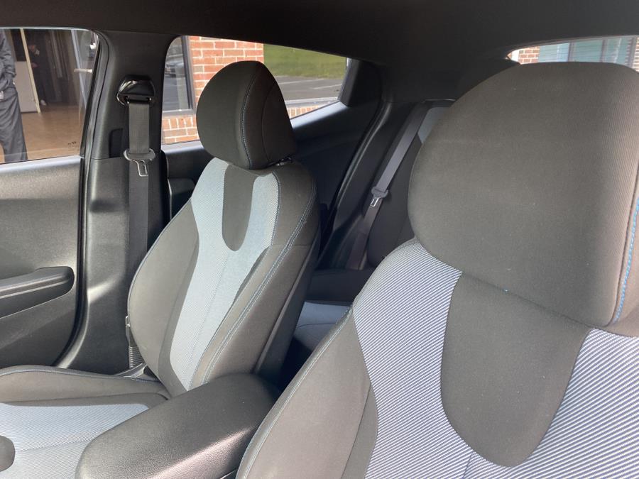 2019 Hyundai Veloster 2.0 Auto, available for sale in Middletown, Connecticut | Newfield Auto Sales. Middletown, Connecticut 2019 Hyundai Veloster 2.0 Auto, available for sale in Middletown, Connecticut | Newfield Auto Sales. Middletown, Connecticut