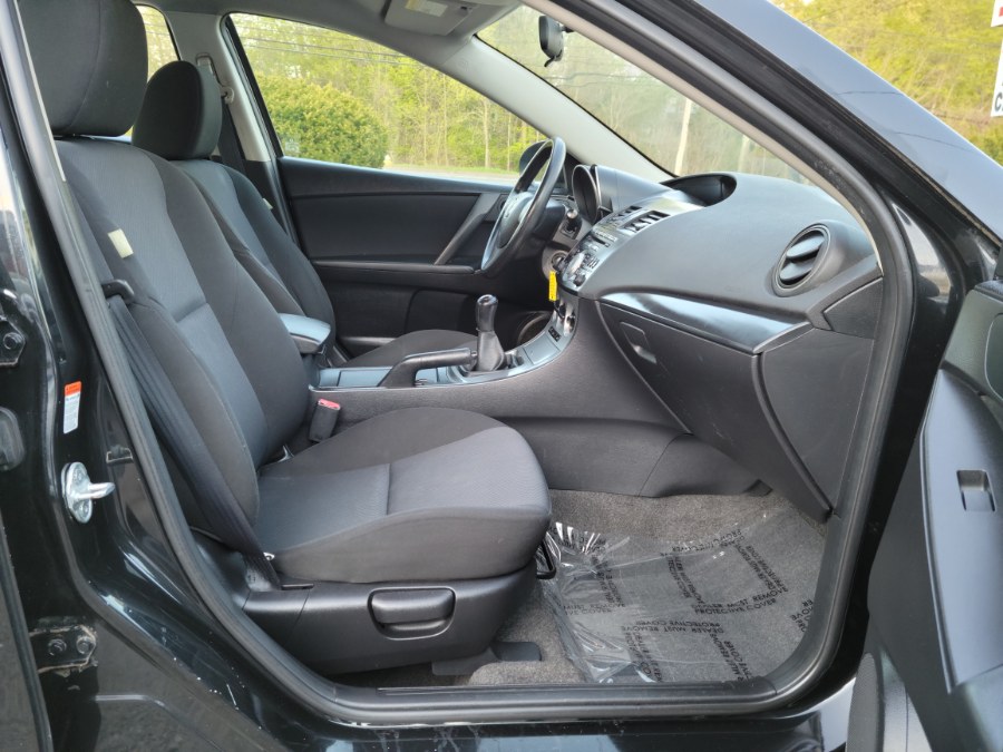 2010 Mazda Mazda3 Manual 4dr Sdn, available for sale in East Windsor, Connecticut | Toro Auto. East Windsor, Connecticut 2010 Mazda Mazda3 Manual 4dr Sdn, available for sale in East Windsor, Connecticut | Toro Auto. East Windsor, Connecticut