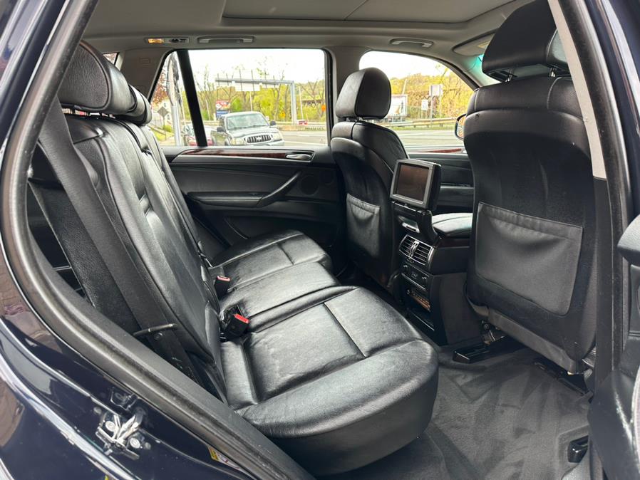 2007 BMW X5 AWD 4dr 3.0si, available for sale in Derby, Connecticut | Bridge Motors LLC. Derby, Connecticut 2007 BMW X5 AWD 4dr 3.0si, available for sale in Derby, Connecticut | Bridge Motors LLC. Derby, Connecticut