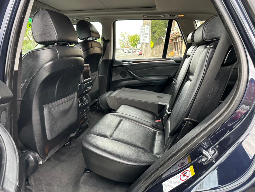 2007 BMW X5 AWD 4dr 3.0si, available for sale in Derby, Connecticut | Bridge Motors LLC. Derby, Connecticut 2007 BMW X5 AWD 4dr 3.0si, available for sale in Derby, Connecticut | Bridge Motors LLC. Derby, Connecticut