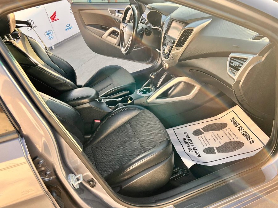 2016 Hyundai Veloster 3dr Cpe Auto, available for sale in Santa Ana, California | Auto Max Of Santa Ana. Santa Ana, California 2016 Hyundai Veloster 3dr Cpe Auto, available for sale in Santa Ana, California | Auto Max Of Santa Ana. Santa Ana, California