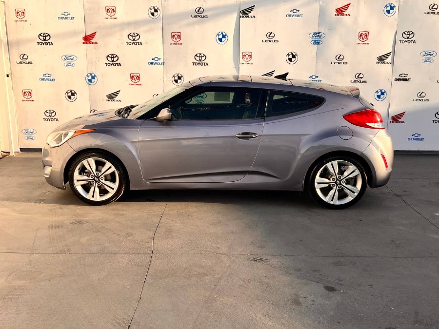 2016 Hyundai Veloster 3dr Cpe Auto, available for sale in Santa Ana, California | Auto Max Of Santa Ana. Santa Ana, California 2016 Hyundai Veloster 3dr Cpe Auto, available for sale in Santa Ana, California | Auto Max Of Santa Ana. Santa Ana, California