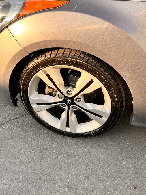 2016 Hyundai Veloster 3dr Cpe Auto, available for sale in Santa Ana, California | Auto Max Of Santa Ana. Santa Ana, California 2016 Hyundai Veloster 3dr Cpe Auto, available for sale in Santa Ana, California | Auto Max Of Santa Ana. Santa Ana, California