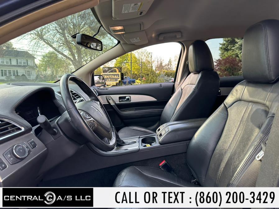 2011 Lincoln MKX AWD 4dr, available for sale in East Windsor, Connecticut | Central A/S LLC. East Windsor, Connecticut 2011 Lincoln MKX AWD 4dr, available for sale in East Windsor, Connecticut | Central A/S LLC. East Windsor, Connecticut