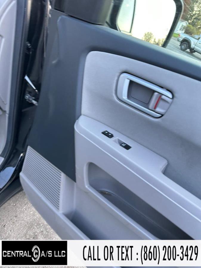 2013 Honda Pilot 4WD 4dr LX, available for sale in East Windsor, Connecticut | Central A/S LLC. East Windsor, Connecticut 2013 Honda Pilot 4WD 4dr LX, available for sale in East Windsor, Connecticut | Central A/S LLC. East Windsor, Connecticut