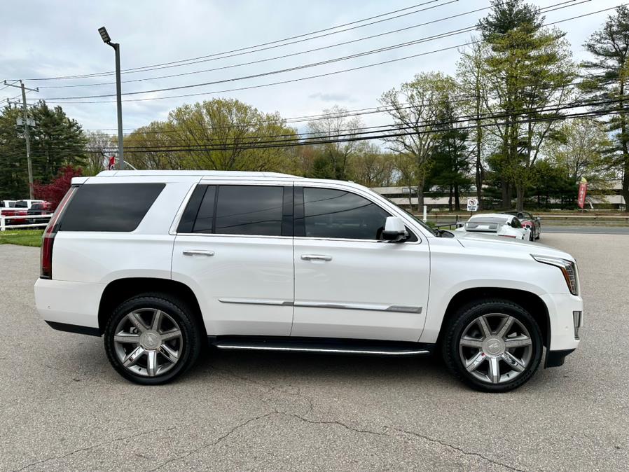 2017 Cadillac Escalade 4WD 4dr Luxury, available for sale in South Windsor, Connecticut | Mike And Tony Auto Sales, Inc. South Windsor, Connecticut 2017 Cadillac Escalade 4WD 4dr Luxury, available for sale in South Windsor, Connecticut | Mike And Tony Auto Sales, Inc. South Windsor, Connecticut
