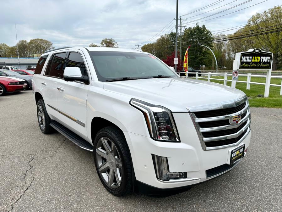 2017 Cadillac Escalade 4WD 4dr Luxury, available for sale in South Windsor, Connecticut | Mike And Tony Auto Sales, Inc. South Windsor, Connecticut 2017 Cadillac Escalade 4WD 4dr Luxury, available for sale in South Windsor, Connecticut | Mike And Tony Auto Sales, Inc. South Windsor, Connecticut