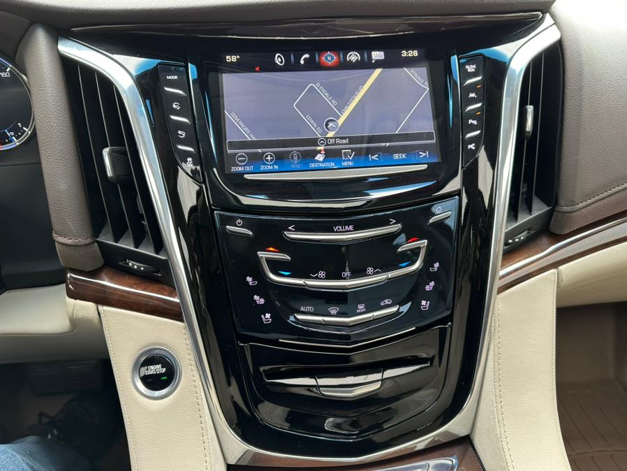 2017 Cadillac Escalade 4WD 4dr Luxury, available for sale in South Windsor, Connecticut | Mike And Tony Auto Sales, Inc. South Windsor, Connecticut 2017 Cadillac Escalade 4WD 4dr Luxury, available for sale in South Windsor, Connecticut | Mike And Tony Auto Sales, Inc. South Windsor, Connecticut