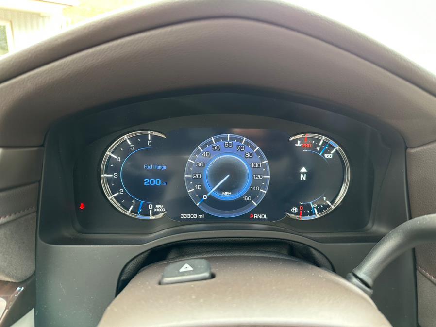 2017 Cadillac Escalade 4WD 4dr Luxury, available for sale in South Windsor, Connecticut | Mike And Tony Auto Sales, Inc. South Windsor, Connecticut 2017 Cadillac Escalade 4WD 4dr Luxury, available for sale in South Windsor, Connecticut | Mike And Tony Auto Sales, Inc. South Windsor, Connecticut