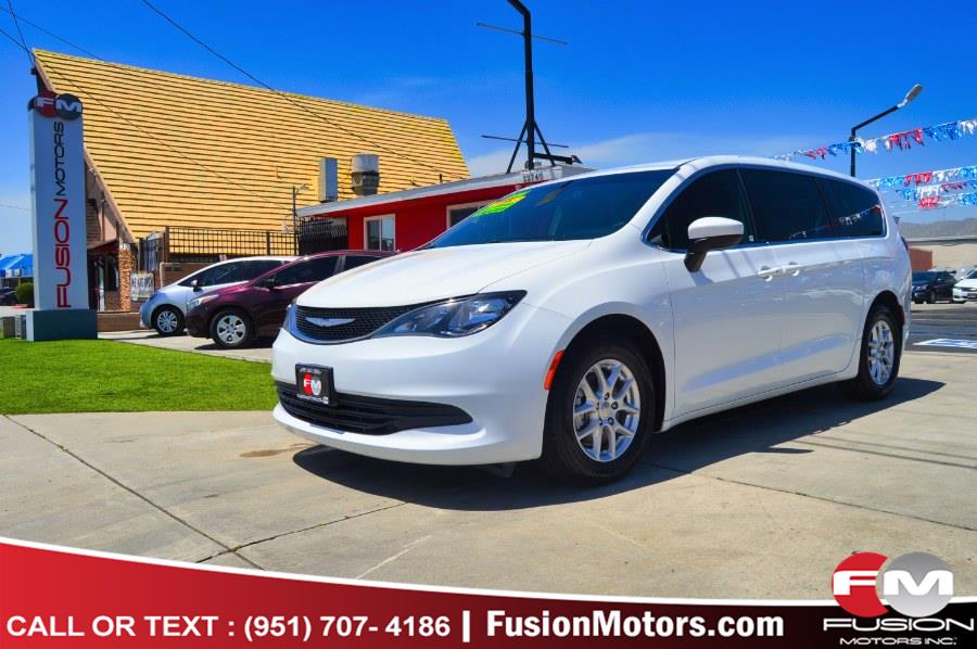 2018 Chrysler Pacifica LX FWD, available for sale in Moreno Valley, California | Fusion Motors Inc. Moreno Valley, California