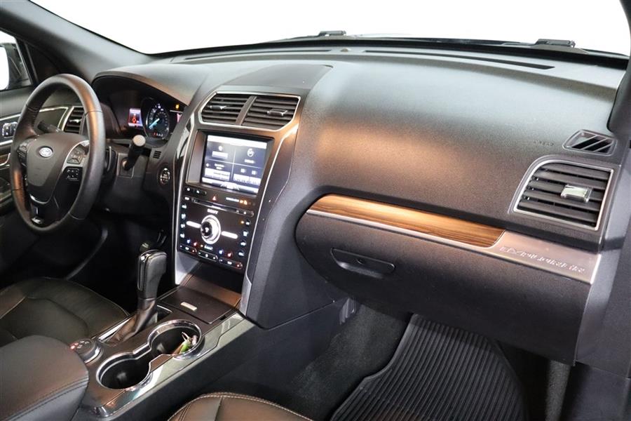 2016 Ford Explorer LIMITED, available for sale in Paterson, New Jersey | Fast Track Motors. Paterson, New Jersey 2016 Ford Explorer LIMITED, available for sale in Paterson, New Jersey | Fast Track Motors. Paterson, New Jersey