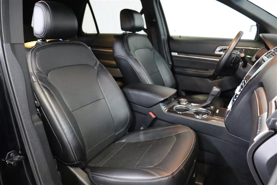 2016 Ford Explorer LIMITED, available for sale in Paterson, New Jersey | Fast Track Motors. Paterson, New Jersey 2016 Ford Explorer LIMITED, available for sale in Paterson, New Jersey | Fast Track Motors. Paterson, New Jersey