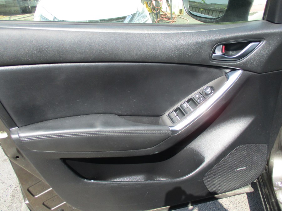 2016 Mazda CX-5 AWD 4dr Auto Grand Touring, available for sale in West Babylon, New York | New Gen Auto Group. West Babylon, New York 2016 Mazda CX-5 AWD 4dr Auto Grand Touring, available for sale in West Babylon, New York | New Gen Auto Group. West Babylon, New York