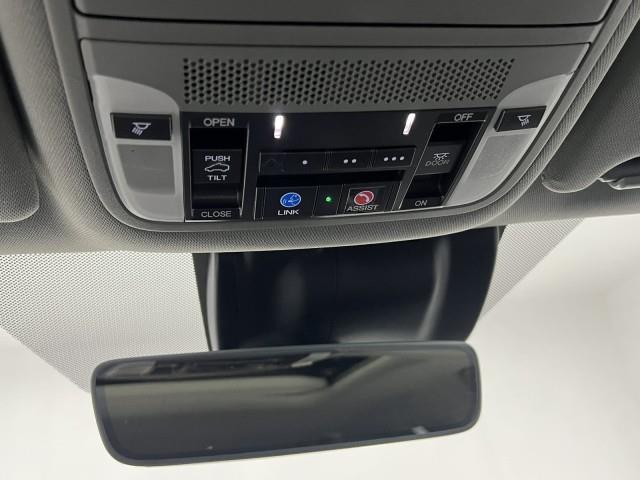 2020 Acura Mdx w/Technology Pkg, available for sale in Maple Shade, New Jersey | Car Revolution. Maple Shade, New Jersey 2020 Acura Mdx w/Technology Pkg, available for sale in Maple Shade, New Jersey | Car Revolution. Maple Shade, New Jersey