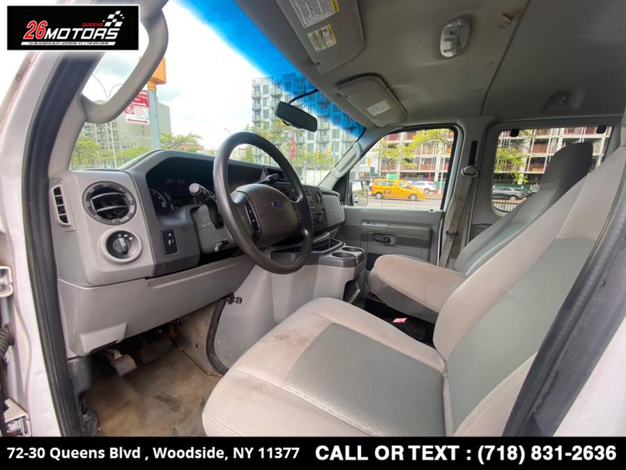 2013 Ford Econoline Wagon E-350 Super Duty XLT, available for sale in Woodside, New York | 26 Motors Queens. Woodside, New York 2013 Ford Econoline Wagon E-350 Super Duty XLT, available for sale in Woodside, New York | 26 Motors Queens. Woodside, New York