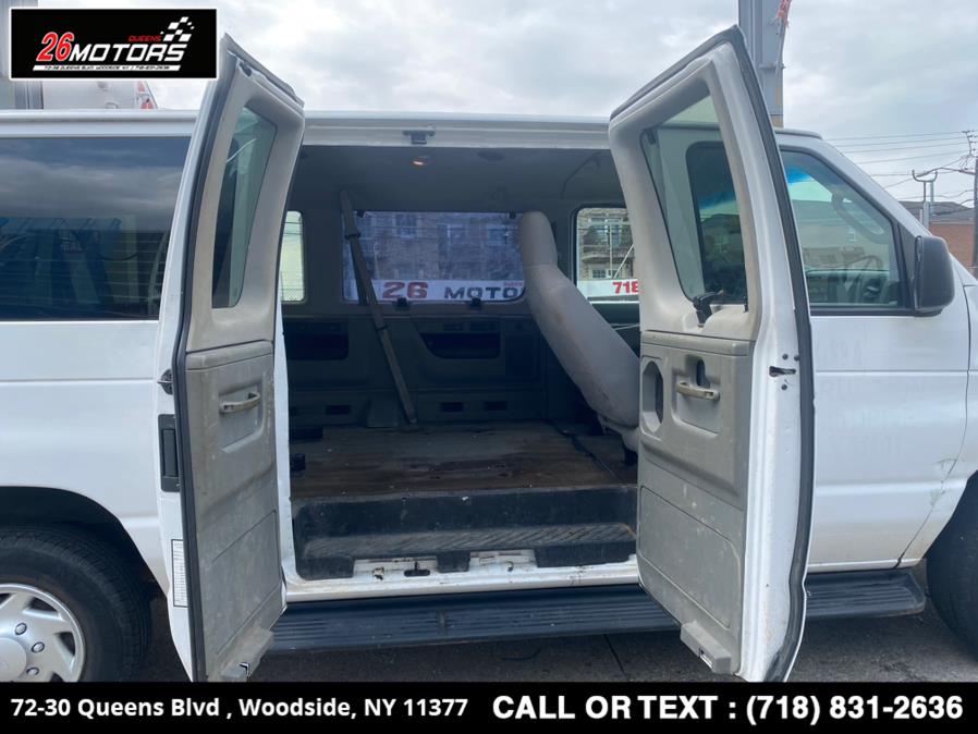 2013 Ford Econoline Wagon E-350 Super Duty XLT, available for sale in Woodside, New York | 26 Motors Queens. Woodside, New York 2013 Ford Econoline Wagon E-350 Super Duty XLT, available for sale in Woodside, New York | 26 Motors Queens. Woodside, New York