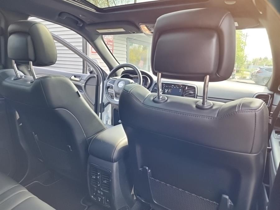 2021 Jeep Grand Cherokee Limited 4x4, available for sale in Islip, New York | L.I. Auto Gallery. Islip, New York 2021 Jeep Grand Cherokee Limited 4x4, available for sale in Islip, New York | L.I. Auto Gallery. Islip, New York