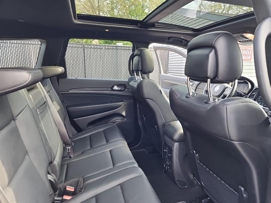 2021 Jeep Grand Cherokee Limited 4x4, available for sale in Islip, New York | L.I. Auto Gallery. Islip, New York 2021 Jeep Grand Cherokee Limited 4x4, available for sale in Islip, New York | L.I. Auto Gallery. Islip, New York