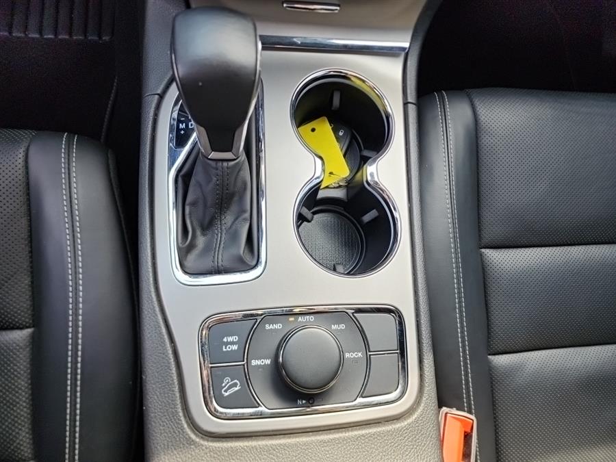 2021 Jeep Grand Cherokee Limited 4x4, available for sale in Islip, New York | L.I. Auto Gallery. Islip, New York 2021 Jeep Grand Cherokee Limited 4x4, available for sale in Islip, New York | L.I. Auto Gallery. Islip, New York