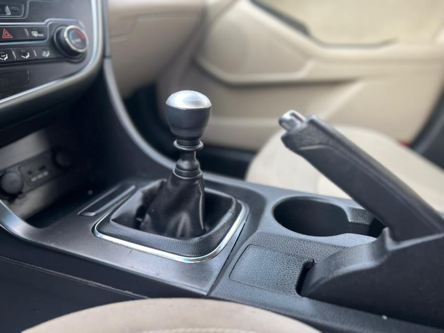 2011 Kia Optima 4dr Sdn 2.4L Man LX, available for sale in Springfield, Massachusetts | Jordan Auto Sales. Springfield, Massachusetts 2011 Kia Optima 4dr Sdn 2.4L Man LX, available for sale in Springfield, Massachusetts | Jordan Auto Sales. Springfield, Massachusetts