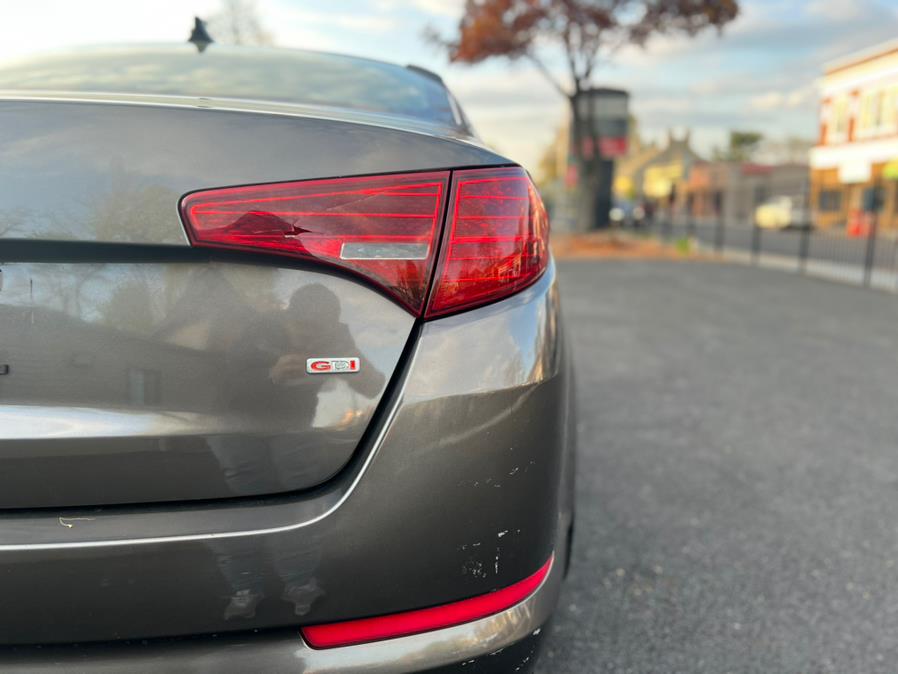 2011 Kia Optima 4dr Sdn 2.4L Man LX, available for sale in Springfield, Massachusetts | Jordan Auto Sales. Springfield, Massachusetts 2011 Kia Optima 4dr Sdn 2.4L Man LX, available for sale in Springfield, Massachusetts | Jordan Auto Sales. Springfield, Massachusetts