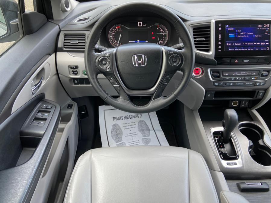 2018 Honda Pilot EX-L AWD, available for sale in Paterson, New Jersey | Champion of Paterson. Paterson, New Jersey 2018 Honda Pilot EX-L AWD, available for sale in Paterson, New Jersey | Champion of Paterson. Paterson, New Jersey