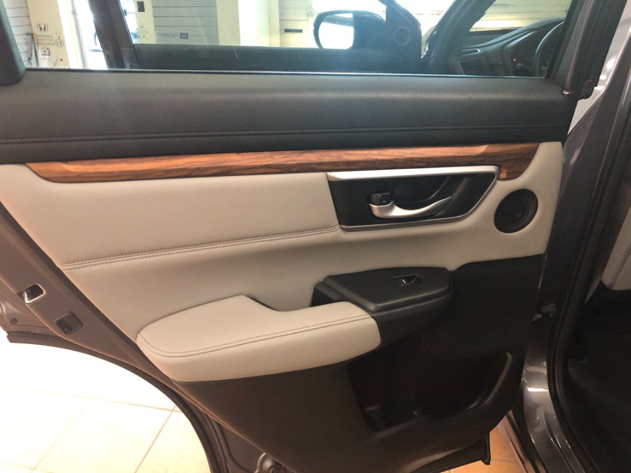 2017 Honda CR-V EX-L AWD w/Navi, available for sale in Suffern, New York | Rockland Motor Sport. Suffern, New York 2017 Honda CR-V EX-L AWD w/Navi, available for sale in Suffern, New York | Rockland Motor Sport. Suffern, New York