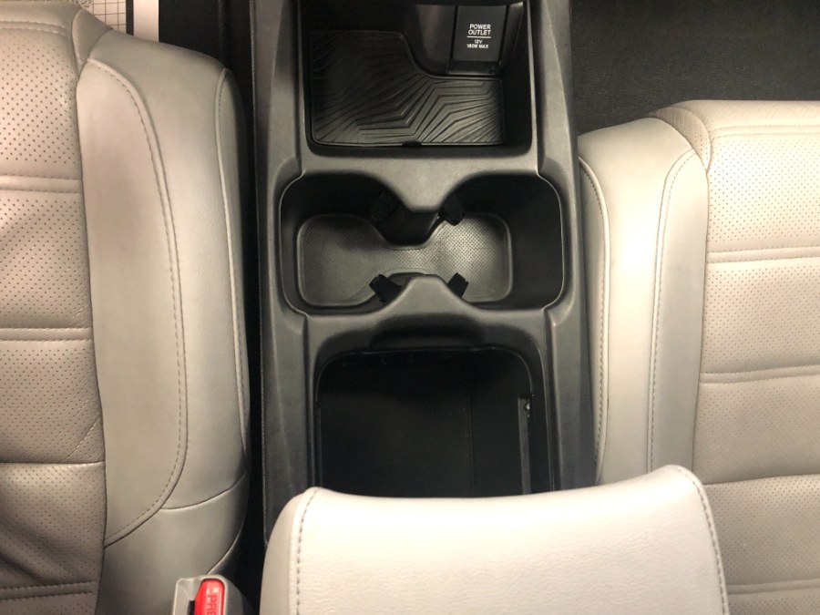 2017 Honda CR-V EX-L AWD w/Navi, available for sale in Suffern, New York | Rockland Motor Sport. Suffern, New York 2017 Honda CR-V EX-L AWD w/Navi, available for sale in Suffern, New York | Rockland Motor Sport. Suffern, New York