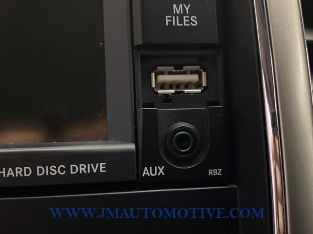 2011 Jeep Grand Cherokee 4WD 4dr Laredo, available for sale in Naugatuck, Connecticut | J&M Automotive Sls&Svc LLC. Naugatuck, Connecticut 2011 Jeep Grand Cherokee 4WD 4dr Laredo, available for sale in Naugatuck, Connecticut | J&M Automotive Sls&Svc LLC. Naugatuck, Connecticut