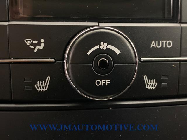 2011 Jeep Grand Cherokee 4WD 4dr Laredo, available for sale in Naugatuck, Connecticut | J&M Automotive Sls&Svc LLC. Naugatuck, Connecticut 2011 Jeep Grand Cherokee 4WD 4dr Laredo, available for sale in Naugatuck, Connecticut | J&M Automotive Sls&Svc LLC. Naugatuck, Connecticut