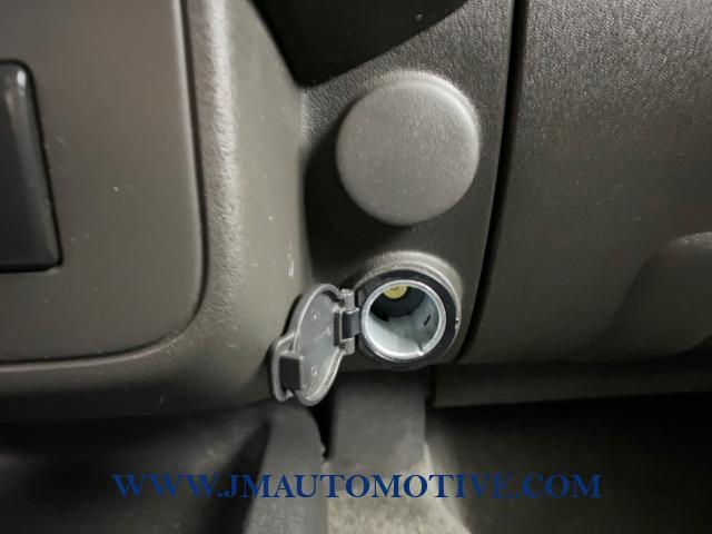 2011 Nissan Frontier 4WD King Cab Auto SV, available for sale in Naugatuck, Connecticut | J&M Automotive Sls&Svc LLC. Naugatuck, Connecticut 2011 Nissan Frontier 4WD King Cab Auto SV, available for sale in Naugatuck, Connecticut | J&M Automotive Sls&Svc LLC. Naugatuck, Connecticut