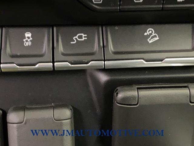 2019 GMC Sierra 1500 4WD Crew Cab 147 SLT, available for sale in Naugatuck, Connecticut | J&M Automotive Sls&Svc LLC. Naugatuck, Connecticut 2019 GMC Sierra 1500 4WD Crew Cab 147 SLT, available for sale in Naugatuck, Connecticut | J&M Automotive Sls&Svc LLC. Naugatuck, Connecticut