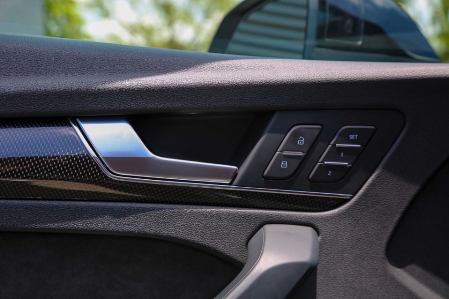 2020 Audi SQ5 Premium Plus 3.0 TFSI quattro, available for sale in Miami, Florida | 26 Motors Miami. Miami, Florida 2020 Audi SQ5 Premium Plus 3.0 TFSI quattro, available for sale in Miami, Florida | 26 Motors Miami. Miami, Florida