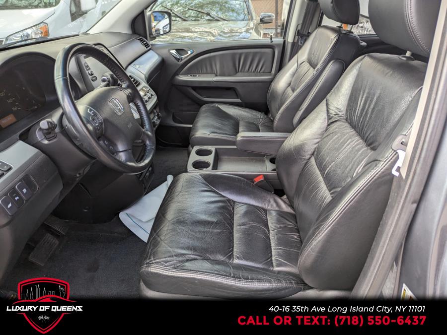 2010 Honda Odyssey 5dr Touring w/RES & Navi, available for sale in Long Island City, New York | Luxury Of Queens. Long Island City, New York 2010 Honda Odyssey 5dr Touring w/RES & Navi, available for sale in Long Island City, New York | Luxury Of Queens. Long Island City, New York