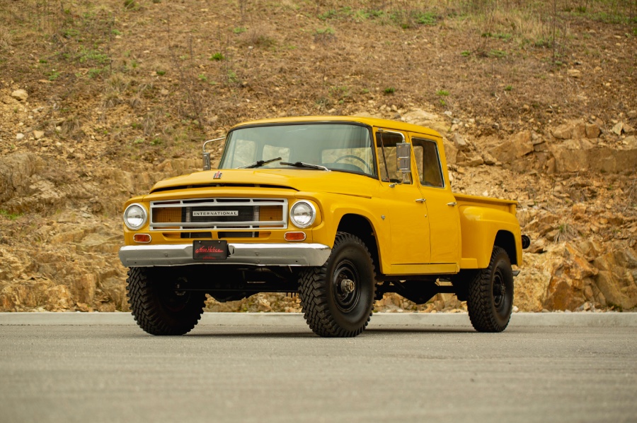 1967 International Harvester 1200B Pickup 4x4, available for sale in North Salem, New York | Meccanic Shop North Inc. North Salem, New York 1967 International Harvester 1200B Pickup 4x4, available for sale in North Salem, New York | Meccanic Shop North Inc. North Salem, New York