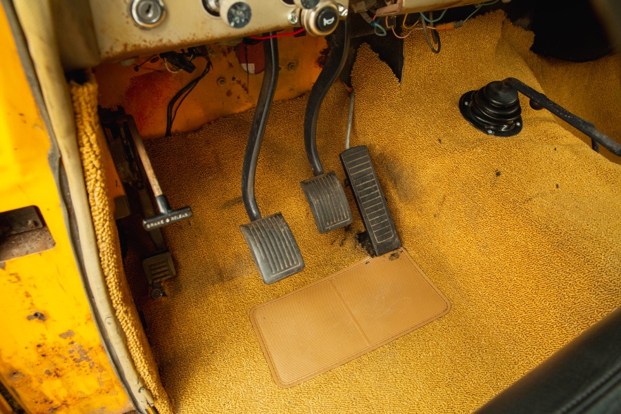 1967 International Harvester 1200B Pickup 4x4, available for sale in North Salem, New York | Meccanic Shop North Inc. North Salem, New York 1967 International Harvester 1200B Pickup 4x4, available for sale in North Salem, New York | Meccanic Shop North Inc. North Salem, New York