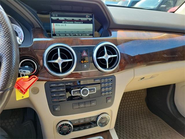2015 Mercedes-benz Glk GLK 350, available for sale in Stratford, Connecticut | Wiz Leasing Inc. Stratford, Connecticut 2015 Mercedes-benz Glk GLK 350, available for sale in Stratford, Connecticut | Wiz Leasing Inc. Stratford, Connecticut