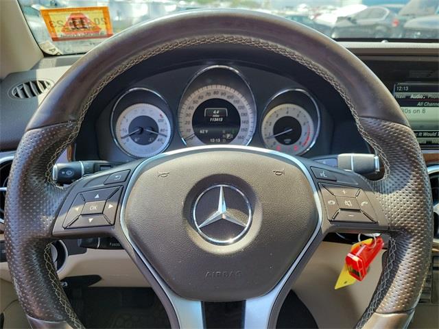 2015 Mercedes-benz Glk GLK 350, available for sale in Stratford, Connecticut | Wiz Leasing Inc. Stratford, Connecticut 2015 Mercedes-benz Glk GLK 350, available for sale in Stratford, Connecticut | Wiz Leasing Inc. Stratford, Connecticut