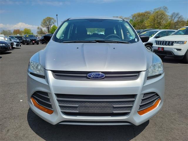 2014 Ford Escape S, available for sale in Stratford, Connecticut | Wiz Leasing Inc. Stratford, Connecticut 2014 Ford Escape S, available for sale in Stratford, Connecticut | Wiz Leasing Inc. Stratford, Connecticut