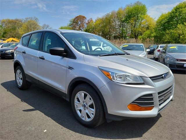 2014 Ford Escape S, available for sale in Stratford, Connecticut | Wiz Leasing Inc. Stratford, Connecticut 2014 Ford Escape S, available for sale in Stratford, Connecticut | Wiz Leasing Inc. Stratford, Connecticut