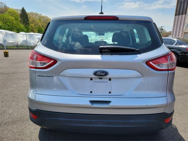2014 Ford Escape S, available for sale in Stratford, Connecticut | Wiz Leasing Inc. Stratford, Connecticut 2014 Ford Escape S, available for sale in Stratford, Connecticut | Wiz Leasing Inc. Stratford, Connecticut