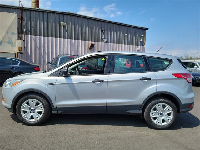 2014 Ford Escape S, available for sale in Stratford, Connecticut | Wiz Leasing Inc. Stratford, Connecticut 2014 Ford Escape S, available for sale in Stratford, Connecticut | Wiz Leasing Inc. Stratford, Connecticut
