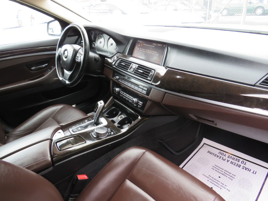 2015 BMW 5 Series 4dr Sdn 535i xDrive AWD, available for sale in Middle Village, New York | Road Masters II INC. Middle Village, New York 2015 BMW 5 Series 4dr Sdn 535i xDrive AWD, available for sale in Middle Village, New York | Road Masters II INC. Middle Village, New York