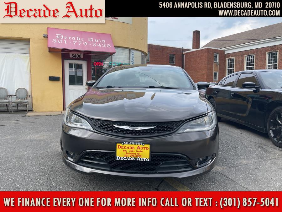2015 Chrysler 200 4dr Sdn S FWD, available for sale in Bladensburg, Maryland | Decade Auto. Bladensburg, Maryland